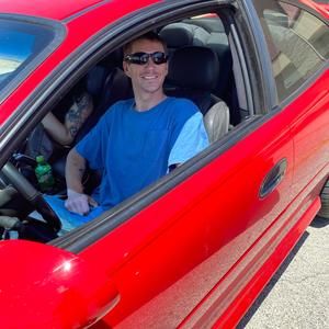 Meet your Posher, Buddy